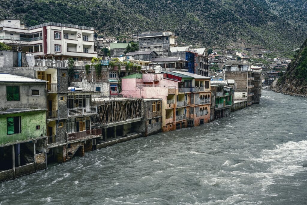 Swat River in Bahrain, Pakistan